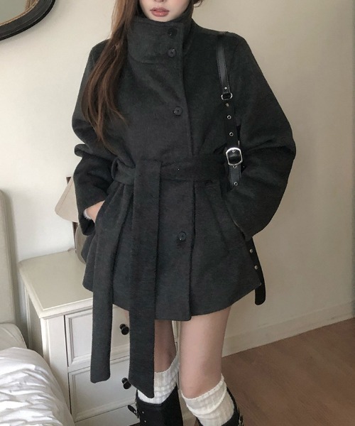 YUGA(ユーガ)の「YUGA_YGMC Korean-style Waist-Ribbon Stand-Neck Half-Coat(ノーカラーコート・レディース・オフホワイト/ベージュ/ダークグレー・FREE)」の17枚目の写真