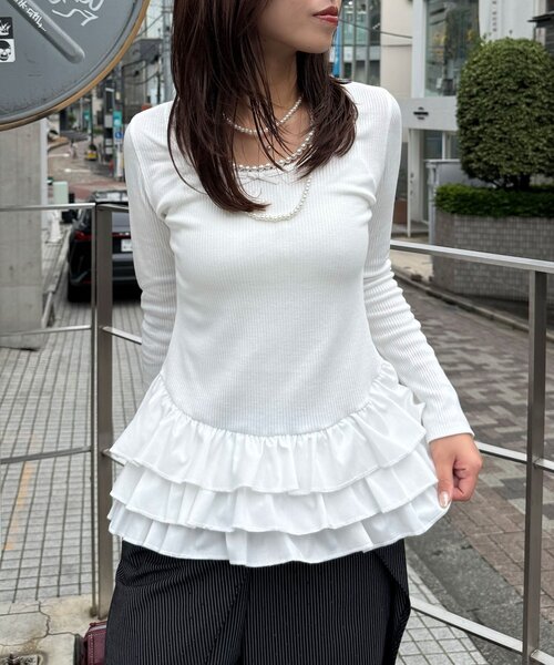 CIAOPANIC(チャオパニック)の「ティアードフリルヘムリブトップス(Tシャツ/カットソー・レディース・ブラック/ホワイト・ONE SIZE)」の3枚目の写真