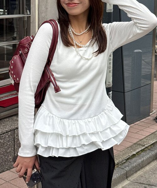 CIAOPANIC(チャオパニック)の「ティアードフリルヘムリブトップス(Tシャツ/カットソー・レディース・ブラック/ホワイト・ONE SIZE)」の4枚目の写真