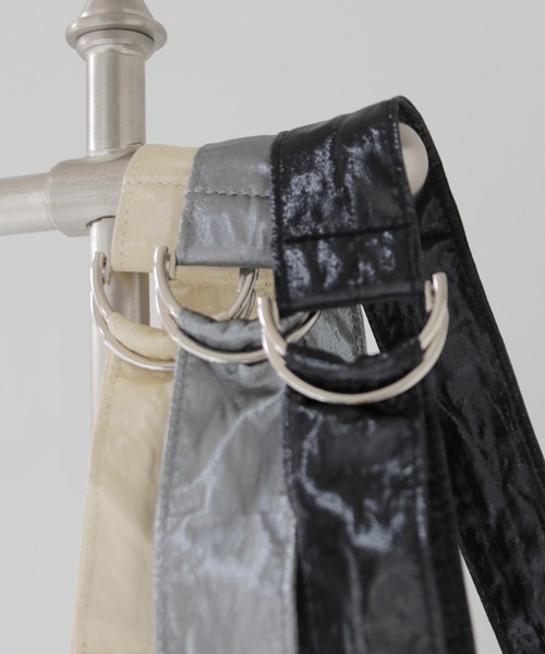 cheriella(シェリエラ)の「【cheriella】シャーリングショルダーバッグ SHIRRING SHOULDER BAG(ショルダーバッグ・レディース・シルバー/アイボリー/ブラック・FREE)」の11枚目の写真