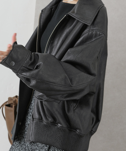 La TOTALITE（ラトータリテ）の「LVIR / ルヴィエール FAUX LEATHER ブルゾン（ブルゾン・レディース・ブラック・FREE）」の20枚目の写真