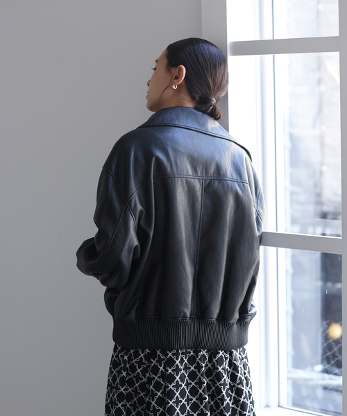La TOTALITE（ラトータリテ）の「LVIR / ルヴィエール FAUX LEATHER ブルゾン（ブルゾン・レディース・ブラック・FREE）」の4枚目の写真