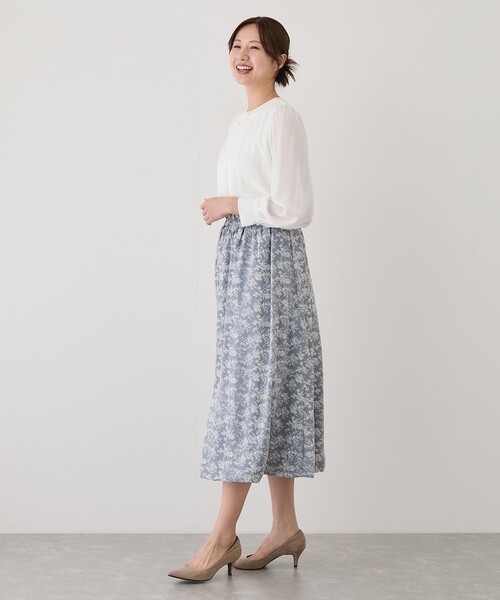 Jayro(ジャイロ)の「花柄バルーンスカート(スカート・レディース・ベージュ/ブラック系その他/ブルー系その他4・M)」の22枚目の写真