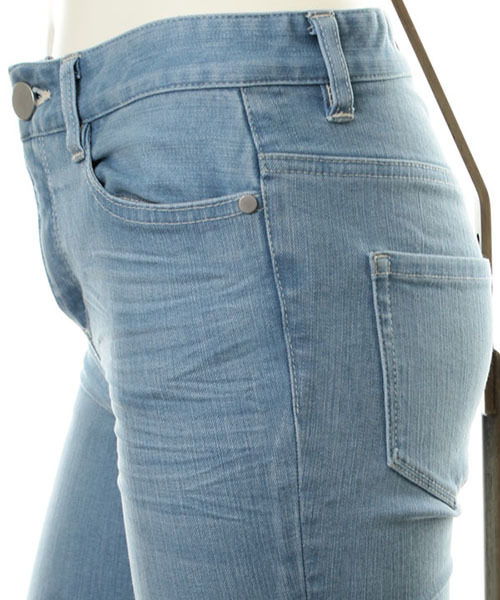 31 Sons de mode（トランテアン　ソン　ドゥ　モード）の「フレイドヘムデニム（その他パンツ・レディース・サックスブルー/インディゴブルー・38/36）」の8枚目の写真