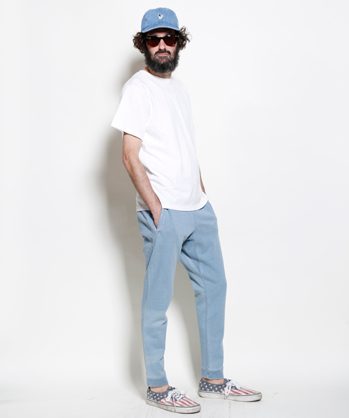 ALDIES（アールディーズ）の「Narrown Indigo Pants インディゴスウェット ナロー イージーパンツ（その他パンツ・メンズ・ネイビー/ライトブルー・SMALL/MEDIUM/LARGE）」の2枚目の写真