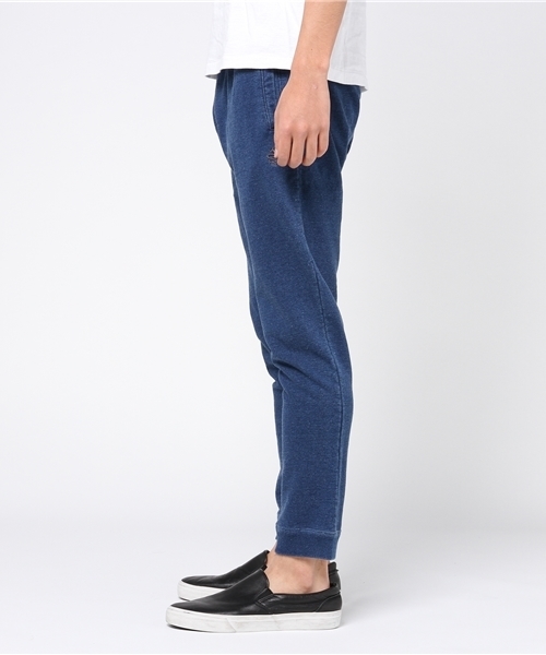ALDIES（アールディーズ）の「Narrown Indigo Pants インディゴスウェット ナロー イージーパンツ（その他パンツ・メンズ・ネイビー/ライトブルー・SMALL/MEDIUM/LARGE）」の3枚目の写真