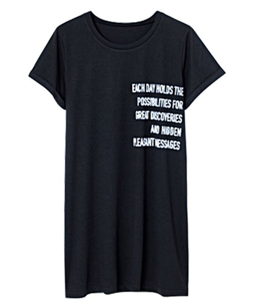 RANAN(ラナン)の「ロング丈プリントゆるTシャツ(Tシャツ/カットソー・レディース・ブラック/カーキ/ブラック系その他/グレー/ホワイト/オフホワイト/チャコールグレー/ホワイト系その他/ホワイト系その他2/ブラック系その他2/ホワイト系その他4/ホワイト系その他3/ブラック系その他4/ブラック系その他3/ホワイト系その他5/ブラック系その他5/グレー系その他2/グレー系その他/ホワイト系その他6/ブラック系その他6・LARGE/MEDIUM/XX-LARGE/X-LARGE)」の15枚目の写真