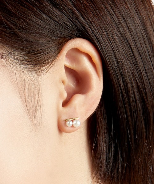VENDOME AOYAMA（ヴァンドーム青山）の「K10YG　パールピアス（ピアス（両耳用）・レディース・ゴールド・ONE SIZE）」の6枚目の写真