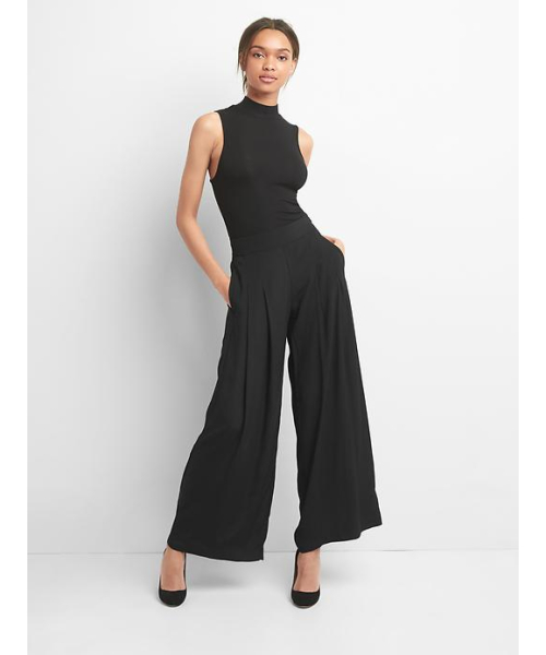 GAP（ギャップ）の「Gap ドレープ ワイドレッグパンツ（その他パンツ・レディース・ブラック/ブラック系その他/ブラック系その他2・00/000/0/6/8/2/4）」の5枚目の写真