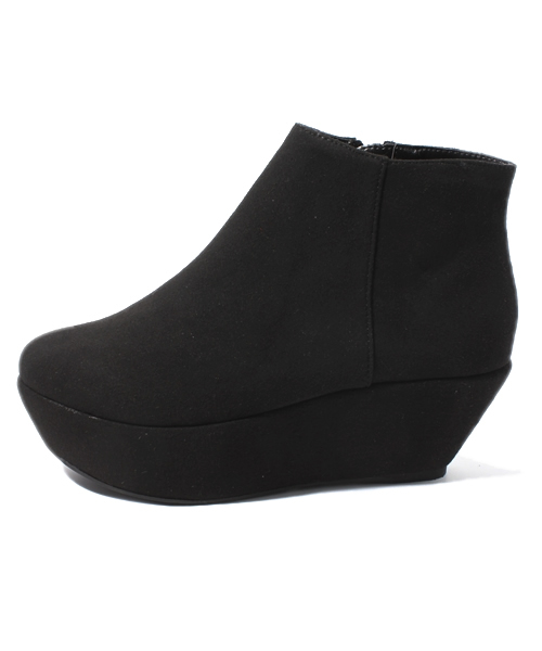 Kastane（カスタネ）の「ショートブーツ（ブーツ・レディース・グレー/ブラック/ベージュ・36/37/38）」の4枚目の写真