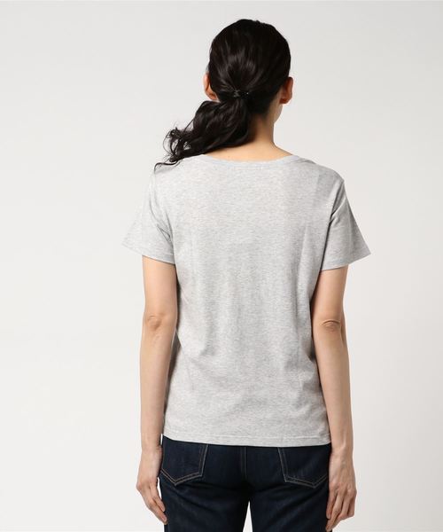 AMERICAN HOLIC（アメリカンホリック）の「60新疆綿スムースVネックTシャツ★（Tシャツ/カットソー・レディース・ピンクベージュ/杢グレー/ダークブルー/モカ/ミント/イエロー/オフホワイト/ブラック・L/M）」の22枚目の写真