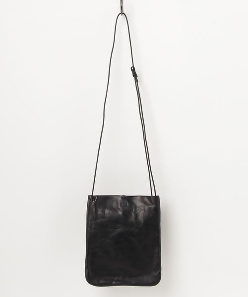 ARTS & CRAFTS（アーツアンドクラフト）の「ARTS＆CRAFTS/アーツアンドクラフツ フラットショルダー（ショルダーバッグ・メンズ・ブラック/ブラウン/グレー/ナチュラル・FREE）」の2枚目の写真