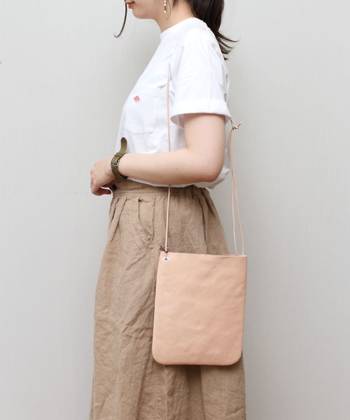 ARTS & CRAFTS（アーツアンドクラフト）の「ARTS＆CRAFTS/アーツアンドクラフツ フラットショルダー（ショルダーバッグ・メンズ・ブラック/ブラウン/グレー/ナチュラル・FREE）」の11枚目の写真
