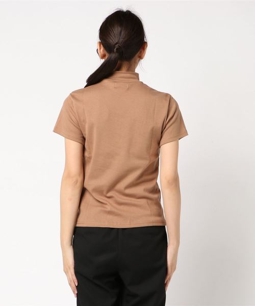 PUNYUS（プニュズ）の「ハイネックTシャツ（Tシャツ/カットソー・レディース・ホワイト/ブラック/ワイン/ダークベージュ・1/2/4/3）」の5枚目の写真