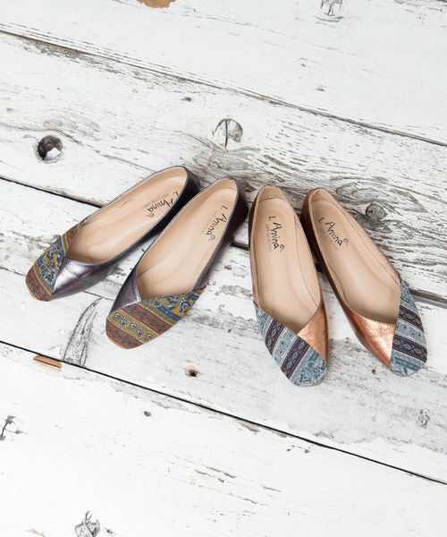 チャイハネ（チャイハネ）の「【チャイハネ】フォークロアシャイニーパンプス フラットシューズ（パンプス・レディース・ブラック系その他/オレンジ系その他・MEDIUM/LARGE）」の5枚目の写真