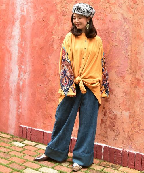 チャイハネ（チャイハネ）の「【チャイハネ】フォークロアシャイニーパンプス フラットシューズ（パンプス・レディース・ブラック系その他/オレンジ系その他・MEDIUM/LARGE）」の7枚目の写真