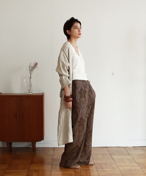 TODAYFUL（トゥデイフル）の「ハイツイストニットカーディガン（カーディガン/ボレロ・レディース・ホワイト/オリーブ/モカ・FREE）」の5枚目の写真