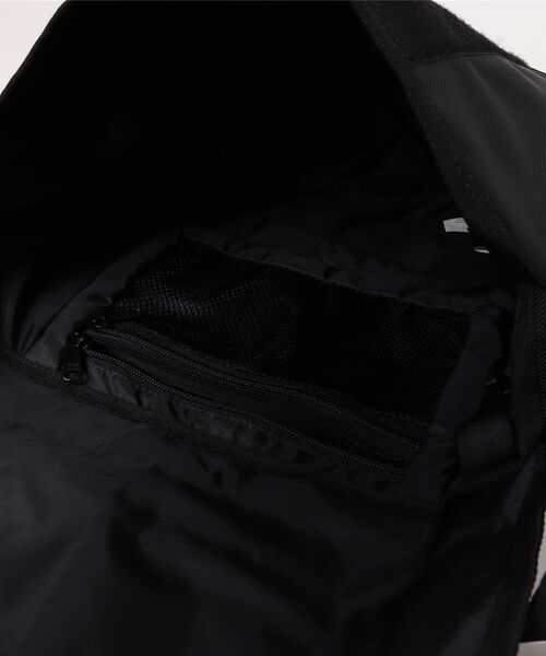 ニューエラ ショルダーバッグ 9L NEW ERA（ショルダーバッグ