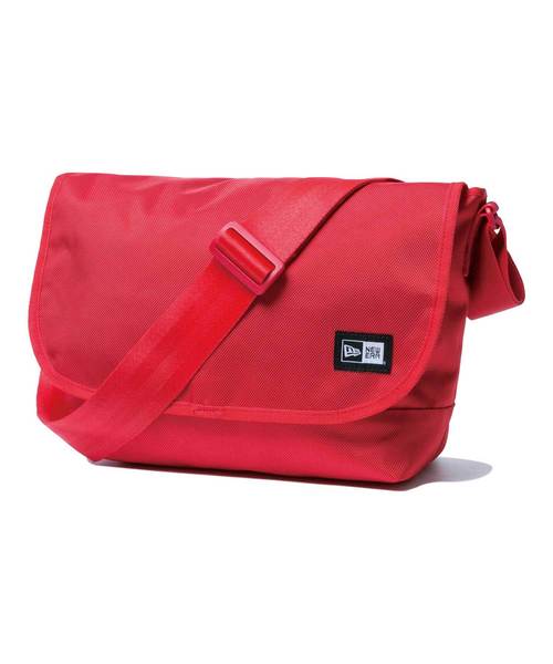 NEW ERA（ニューエラ）の「ニューエラ ショルダーバッグ 9L NEW ERA（ショルダーバッグ・メンズ・レッド/タイガーカモ/ネイビー/ブラック系その他/ブラック系その他2/ヘザーグレー/ブルー/ブラック系その他4/ブラック系その他3/グレー系その他/ブラック×ホワイト/ブラック系その他5/ブラック系/ストーン/ブラック系その他6・FREE/SMALL）」の14枚目の写真