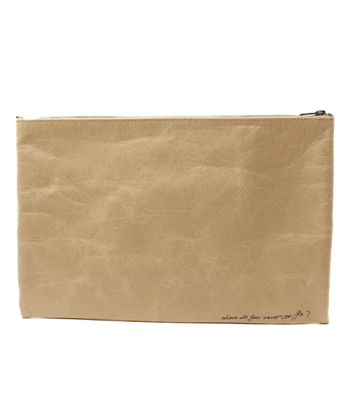 And A(アンドエー)の「Paper Clutch Bag (MATATABI)(クラッチバッグ・メンズ・ホワイト/ライトグレー/ベージュ・FREE)」の5枚目の写真