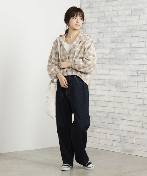 WEGO(ウィゴー)の「WEGO/ルーズフードシャツ(シャツ/ブラウス・レディース・レッド系その他2/ライトベージュ/ベージュ系その他2・FREE)」の11枚目の写真