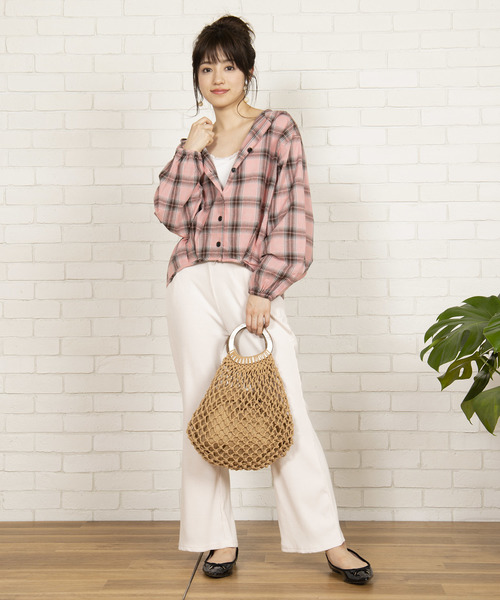 WEGO(ウィゴー)の「WEGO/ルーズフードシャツ(シャツ/ブラウス・レディース・レッド系その他2/ライトベージュ/ベージュ系その他2・FREE)」の14枚目の写真