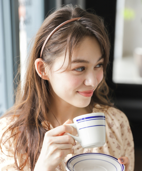 Heather（ヘザー）の「ＨＥカチューシャ　846549（カチューシャ・レディース・ホワイト/ベージュ/ホワイト系その他/ライトイエロー/ゴールド系その他/ゴールド系その他2・ONE SIZE/FREE）」の4枚目の写真