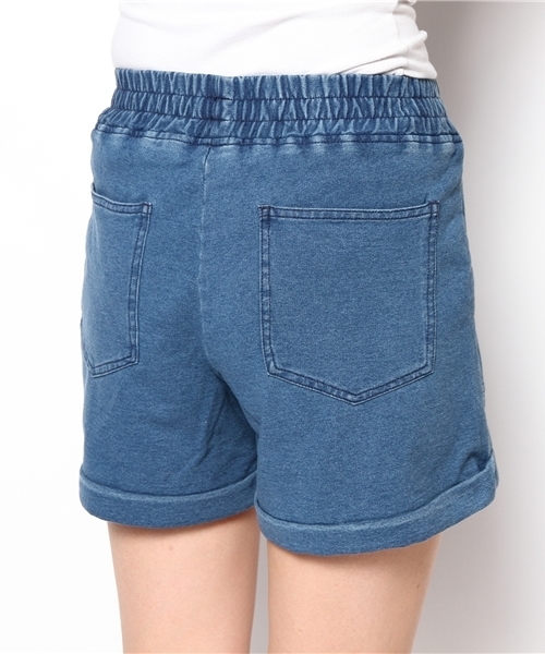 WEGO（ウィゴー）の「WEGO/ロールアップショーツ（デニムパンツ・レディース・インディゴブルー/ライトインディゴブルー・FREE）」の5枚目の写真