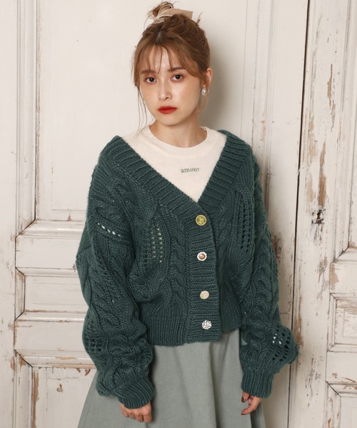 one after another NICE CLAUP（ワンアフターアナザーナイスクラップ）の「色々ボタンロービングニットカーディガン（カーディガン/ボレロ・レディース・アイボリー/グリーン/ミント/ピンクベージュ・FREE）」の2枚目の写真