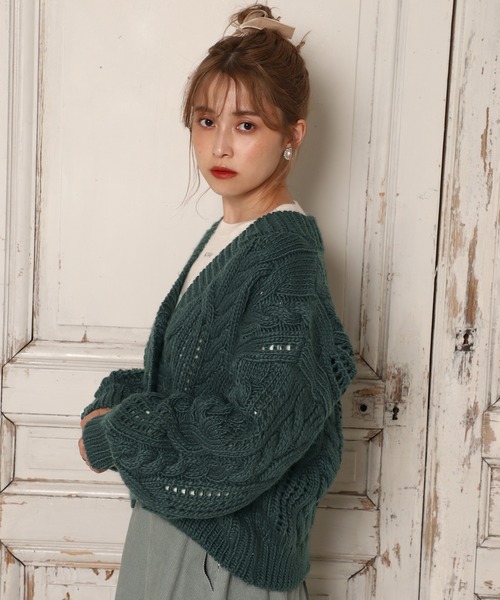 one after another NICE CLAUP（ワンアフターアナザーナイスクラップ）の「色々ボタンロービングニットカーディガン（カーディガン/ボレロ・レディース・アイボリー/グリーン/ミント/ピンクベージュ・FREE）」の5枚目の写真