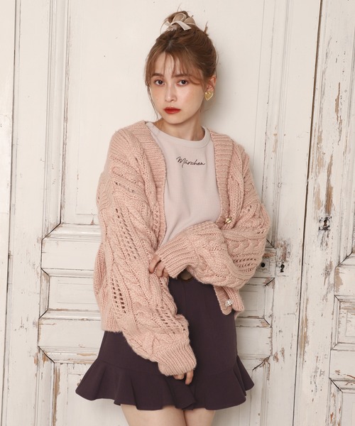 one after another NICE CLAUP（ワンアフターアナザーナイスクラップ）の「色々ボタンロービングニットカーディガン（カーディガン/ボレロ・レディース・アイボリー/グリーン/ミント/ピンクベージュ・FREE）」の10枚目の写真