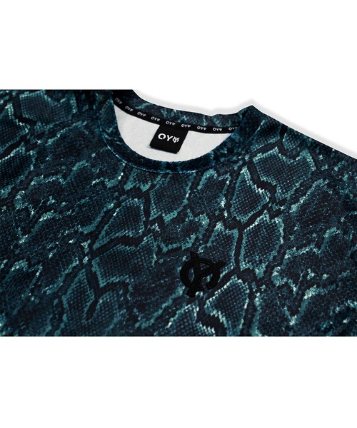 OY（オーワイ）の「ベロアスネークTシャツ/半袖カットソー（Tシャツ/カットソー・メンズ・ブラック/グリーン・FREE）」の15枚目の写真