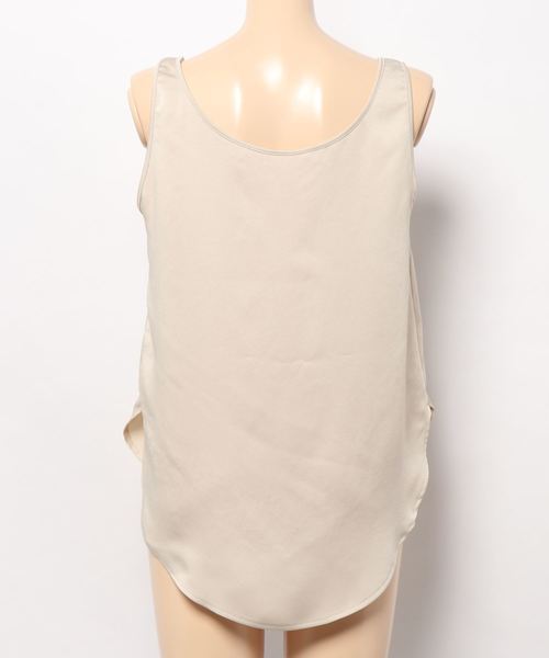 ADAM ET ROPE'（アダムエロペ）の「サテンタンクトップ（タンクトップ・レディース・オフホワイト/グリーン・FREE）」の4枚目の写真