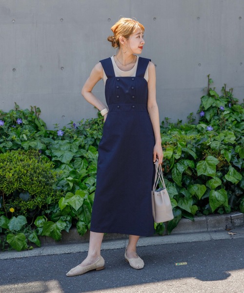 flower（フラワー）の「エプロンマリンワンピース（ワンピース・レディース・アイボリー/ネイビー・FREE）」の2枚目の写真