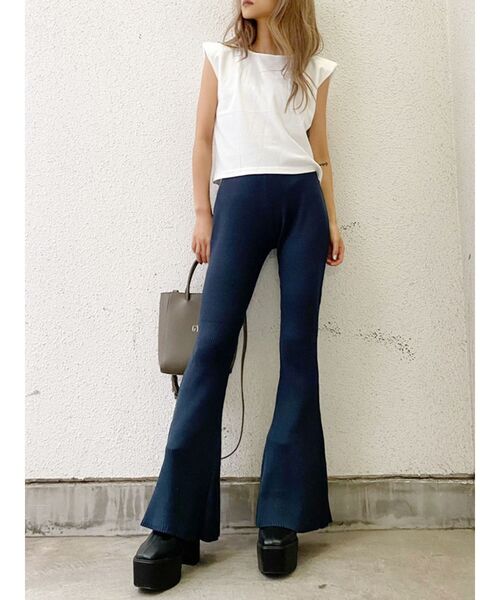 GYDA（ジェイダ）の「H/Wリブニットフレアパンツ（その他パンツ・レディース・ブラック/ベージュ/グリーン・FREE）」の17枚目の写真