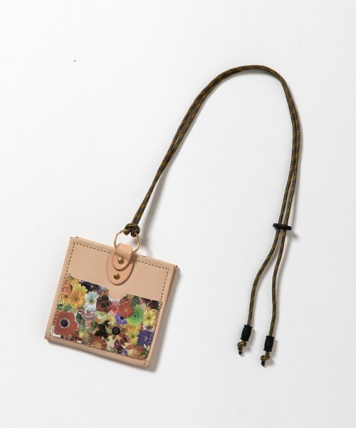 【セール】rehacer : Leather Mask Case With Cord Strap Made in Japan / レザーマスクケース ウィズ コードストラップ メイドインジャパン（カードケース）｜rehacer（レアセル） 6,386円