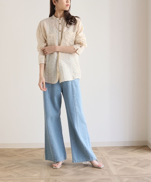 HER CLOSET（ハークローゼット）の「【shemoshelly】バンドカラーワッシャーストライプシアーシャツ（シャツ/ブラウス・レディース・アイボリー/グレイッシュベージュ・M）」の19枚目の写真