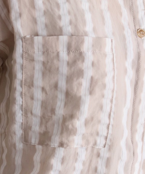 HER CLOSET（ハークローゼット）の「【shemoshelly】バンドカラーワッシャーストライプシアーシャツ（シャツ/ブラウス・レディース・アイボリー/グレイッシュベージュ・M）」の7枚目の写真