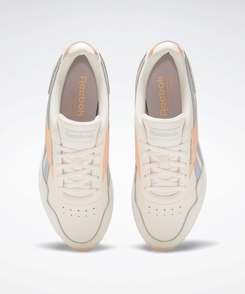 Reebok(リーボック)の「ロイヤル グライド リップル ダブル / Royal Glide Ripple Double(スニーカー・レディース・ピンクベージュ・22.5cm/23.5cm/26.5cm/27.5cm/24.0cm/26.0cm/27.0cm/28.0cm/23.0cm/22.0cm/24.5cm/25.0cm/25.5cm)」の2枚目の写真