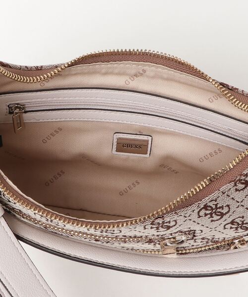 Guess（ゲス）の「FRANKIE Top Zip Shoulder Bag（ショルダーバッグ）」 WEAR