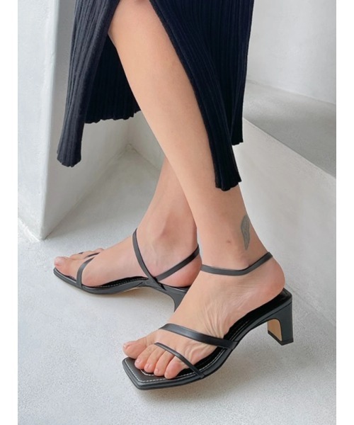 Vicente（ヴィセンテ）の「Nudy sandals（サンダル・レディース・ベージュ/ブラック/オレンジ・MEDIUM/LARGE）」の2枚目の写真