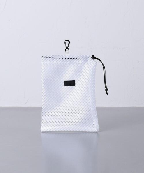 STANDARD SUPPLY（スタンダードサプライ）の「【別注】＜STANDARD SUPPLY（スタンダードサプライ）＞FINTOTE（トートバッグ・メンズ・ブラック/ネイビー/イエロー・FREE）」の11枚目の写真