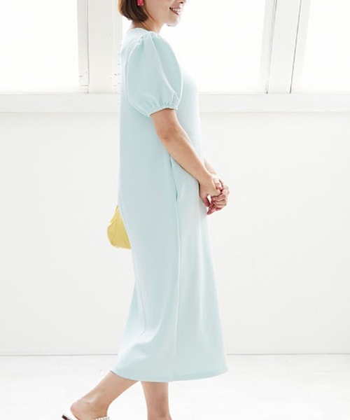 M y u（ミュー）の「バックパールパフスリーブワンピース（ワンピース・レディース・ブラック/ベージュ/オフホワイト/サックスブルー・FREE）」の16枚目の写真