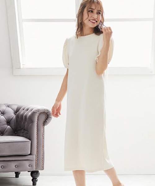 M y u（ミュー）の「バックパールパフスリーブワンピース（ワンピース・レディース・ブラック/ベージュ/オフホワイト/サックスブルー・FREE）」の9枚目の写真