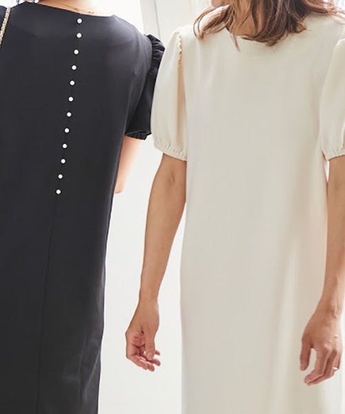 M y u（ミュー）の「バックパールパフスリーブワンピース（ワンピース・レディース・ブラック/ベージュ/オフホワイト/サックスブルー・FREE）」の18枚目の写真