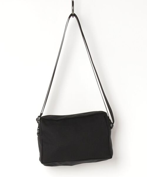 Lee（リー）の「Lee/リー　キャンバス スクエアショルダーバッグ（ショルダーバッグ・メンズ・ホワイト/ブラック/ベージュ・FREE）」の4枚目の写真