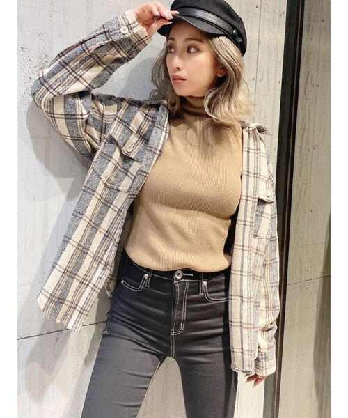 GYDA（ジェイダ）の「リブタートルニットTOPS（ニット/セーター・レディース・ブラック/ベージュ/オフホワイト・FREE）」の7枚目の写真