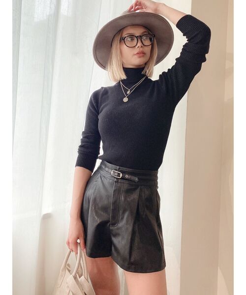 GYDA（ジェイダ）の「リブタートルニットTOPS（ニット/セーター・レディース・ブラック/ベージュ/オフホワイト・FREE）」の9枚目の写真