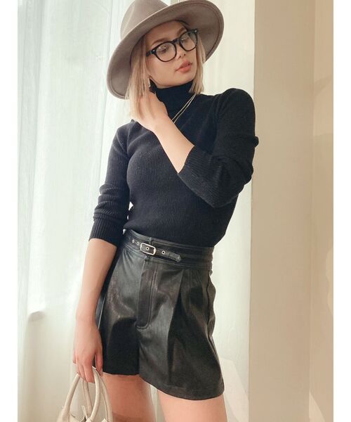 GYDA（ジェイダ）の「リブタートルニットTOPS（ニット/セーター・レディース・ブラック/ベージュ/オフホワイト・FREE）」の10枚目の写真