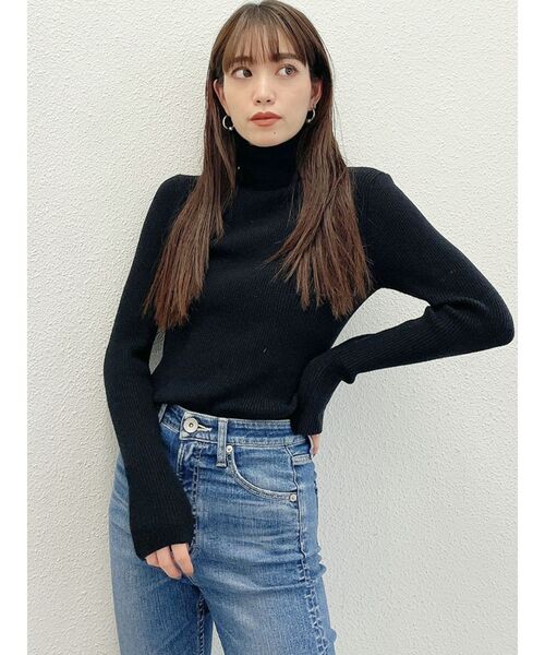 GYDA（ジェイダ）の「リブタートルニットTOPS（ニット/セーター・レディース・ブラック/ベージュ/オフホワイト・FREE）」の12枚目の写真